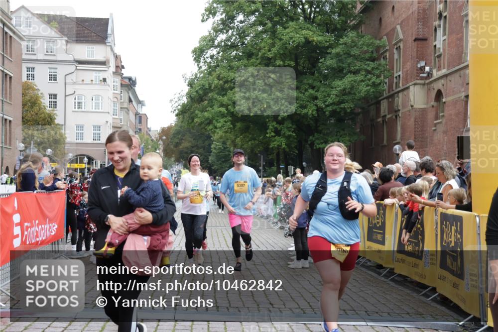 13.09.2026 - Kiel Lauf Yannick Fuchs http://msf.ph/oto/10462842 13.09.2026 09:54:56 Ziel 449, 1436, 2979, 3846, 4107, 4948, 5307, 6054, 6158, 6955, 7813, 7819, 7969, 9509, 9588, 9790, 9932, 10635, 1414, 1441, 2368, 2485, 3489, 4911, 5030, 5503, 5504, 5937, 6815, 6825, 7090, 7661, 8327, 8830, 12750, 12751, 1412, 2079, 4640, 6102, 9117, 10609, 10743, 11564, 12514, 1441, 2485, 2865, 3283, 4263, 6327, 6986, 7127, 10261, 10424, 10434, 12753 meine-sportfotos.de