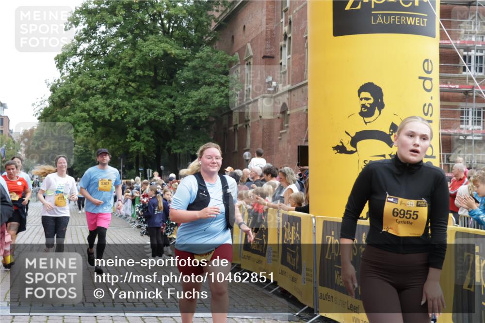 13.09.2026 - Kiel Lauf Yannick Fuchs http://msf.ph/oto/10462851 13.09.2026 09:54:56 Ziel 449, 1436, 2979, 3846, 4107, 4948, 5307, 6054, 6158, 6955, 7813, 7819, 7969, 9509, 9588, 9790, 9932, 10635, 1414, 1441, 2368, 2485, 3489, 4911, 5030, 5503, 5504, 5937, 6815, 6825, 7090, 7661, 8327, 8830, 12750, 12751, 1412, 2079, 4640, 6102, 9117, 10609, 10743, 11564, 12514, 1441, 2485, 2865, 3283, 4263, 6327, 6986, 7127, 10261, 10424, 10434, 12753 meine-sportfotos.de