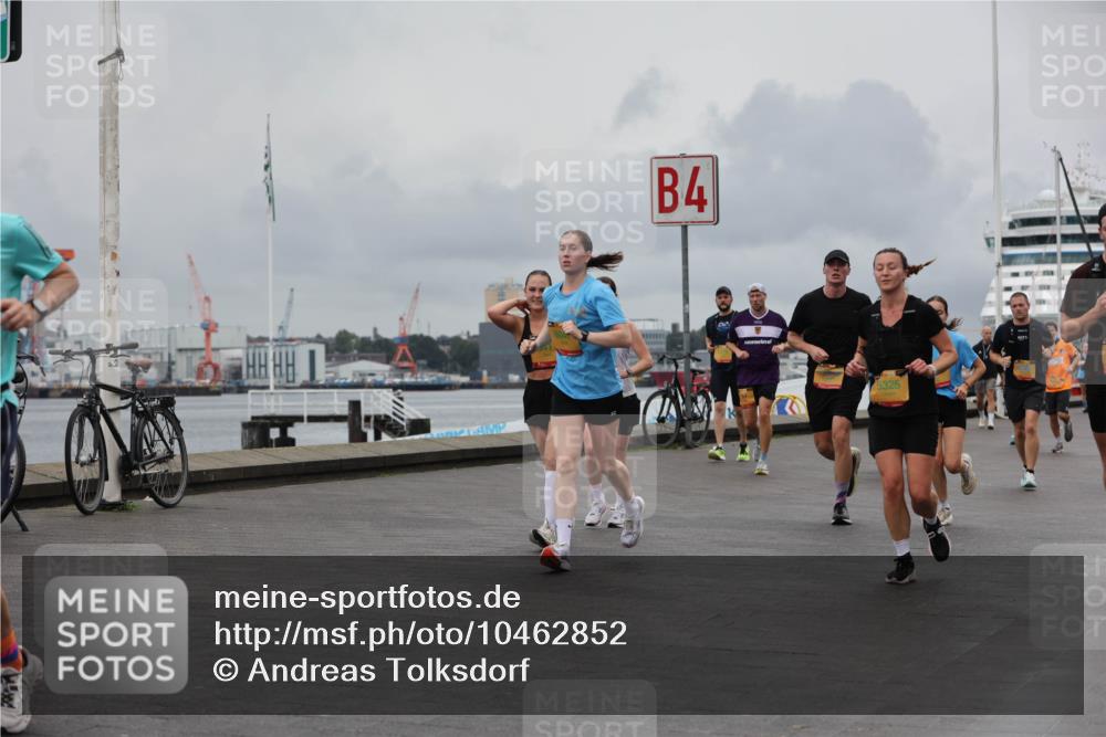13.09.2026 - Kiel Lauf Andreas Tolksdorf http://msf.ph/oto/10462852 13.09.2026 12:03:11 Kiellinie 4 meine-sportfotos.de