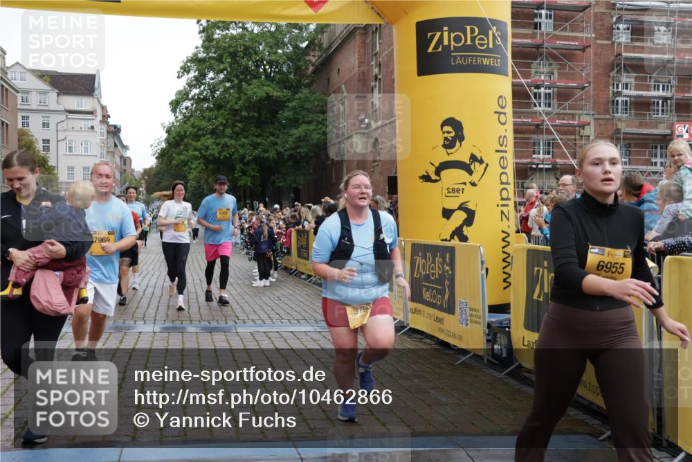 13.09.2026 - Kiel Lauf Yannick Fuchs http://msf.ph/oto/10462866 13.09.2026 09:54:57 Ziel 449, 1436, 2979, 3846, 4107, 4948, 5307, 6054, 6158, 6955, 7813, 7819, 7969, 9509, 9588, 9790, 9932, 10635, 449, 1414, 1441, 2368, 2485, 2979, 3489, 3846, 4911, 4948, 5030, 5503, 5504, 5937, 6815, 6825, 7090, 7661, 8327, 8830, 12750, 12751, 1412, 2079, 4640, 5883, 6102, 9117, 10609, 10743, 11564, 12514, 1441, 2368, 2485, 2865, 3283, 4263, 6327, 6986, 7127, 10261, 10424, 10434, 12753 meine-sportfotos.de
