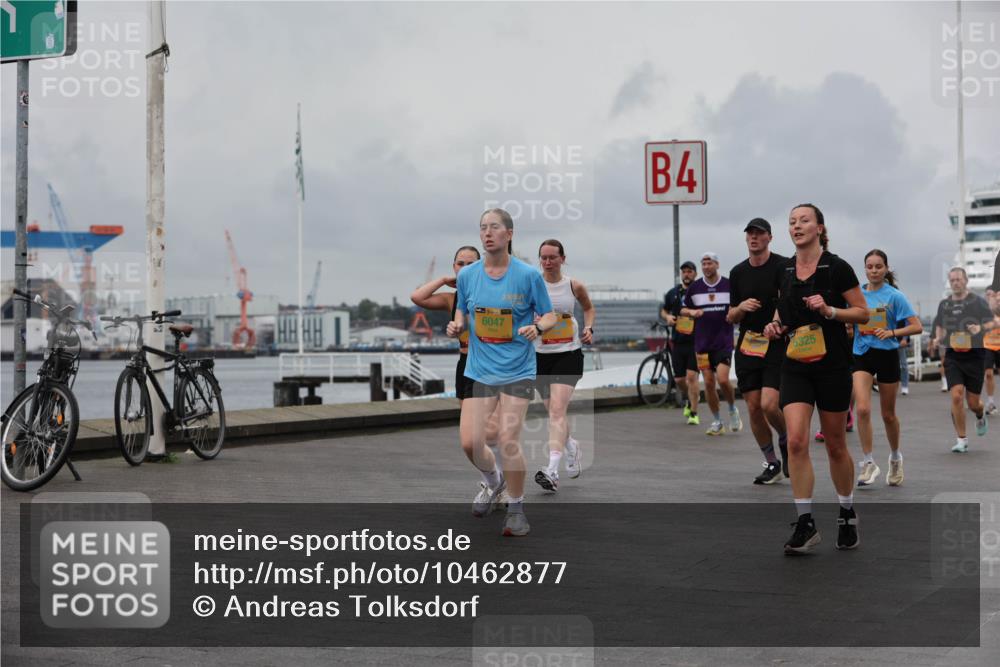 13.09.2026 - Kiel Lauf Andreas Tolksdorf http://msf.ph/oto/10462877 13.09.2026 12:03:12 Kiellinie 6047, 4, 5325 meine-sportfotos.de