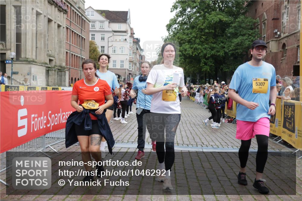 13.09.2026 - Kiel Lauf Yannick Fuchs http://msf.ph/oto/10462921 13.09.2026 09:55:00 Ziel 1412, 1436, 4107, 4640, 5307, 6054, 6158, 6955, 7969, 9509, 9588, 9790, 9932, 10635, 449, 1414, 2368, 2979, 3489, 3846, 4911, 4948, 5030, 5503, 5504, 5937, 6815, 6825, 7090, 7661, 7813, 7819, 8327, 8830, 9932, 12750, 12751, 1354, 2079, 2186, 5883, 6102, 7322, 9117, 10609, 10743, 11564, 12514, 1441, 2368, 2485, 6327, 6825, 6986, 7090, 10424, 12753 meine-sportfotos.de