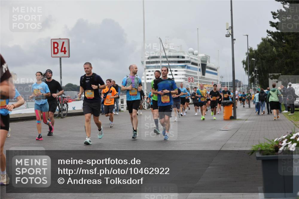 13.09.2026 - Kiel Lauf Andreas Tolksdorf http://msf.ph/oto/10462922 13.09.2026 12:03:15 Kiellinie 4, 9768, 3 meine-sportfotos.de