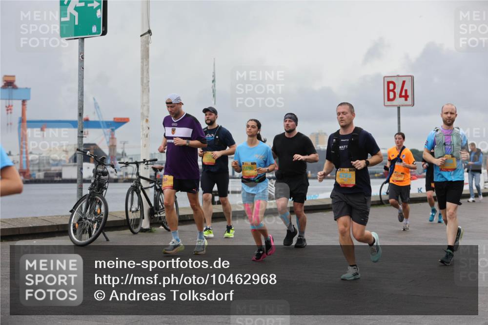 13.09.2026 - Kiel Lauf Andreas Tolksdorf http://msf.ph/oto/10462968 13.09.2026 12:03:16 Kiellinie 80, 7490, 4, 10285 meine-sportfotos.de