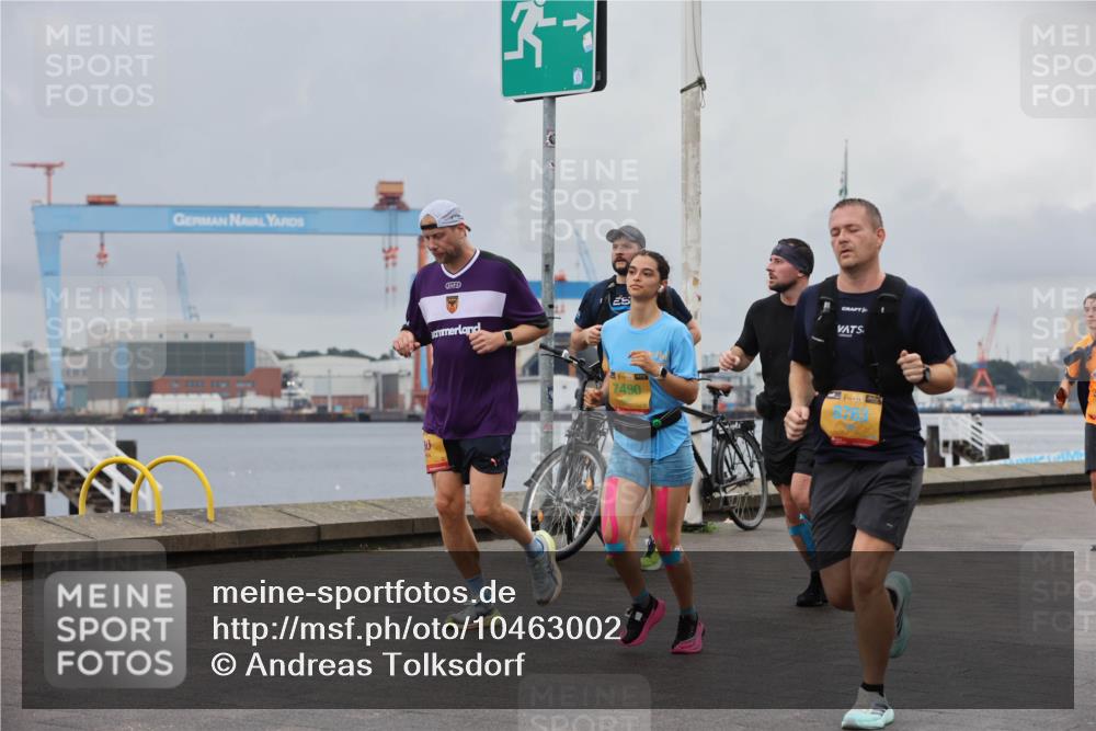 13.09.2026 - Kiel Lauf Andreas Tolksdorf http://msf.ph/oto/10463002 13.09.2026 12:03:17 Kiellinie 7490, 98 meine-sportfotos.de