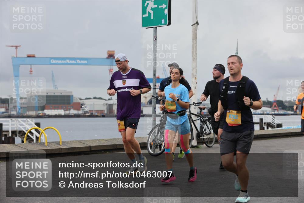 13.09.2026 - Kiel Lauf Andreas Tolksdorf http://msf.ph/oto/10463007 13.09.2026 12:03:17 Kiellinie 7490 meine-sportfotos.de