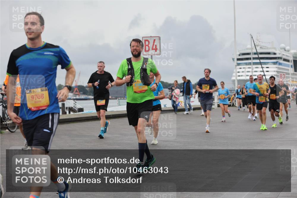 13.09.2026 - Kiel Lauf Andreas Tolksdorf http://msf.ph/oto/10463043 13.09.2026 12:03:19 Kiellinie 0285, 9768, 4, 3 meine-sportfotos.de