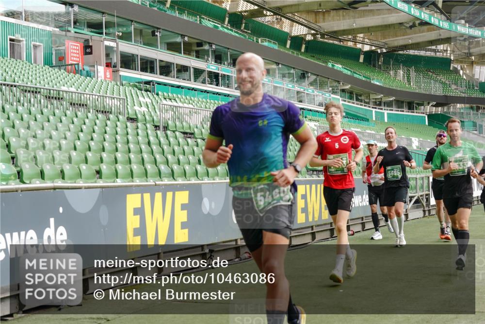 13.09.2026 - 21. swb-Marathon Bremen Michael Burmester http://msf.ph/oto/10463086 13.09.2026 12:55:47 Laufen im Stadion 161, 201, 205, 307, 388, 411, 431, 461, 465, 495, 655, 854, 876, 913, 926, 948, 1053, 1058, 1197, 1390, 1537, 1599, 1645, 1750, 1972, 2001, 2040, 2122, 2125, 2234, 2251, 2260, 2319, 2383, 2390, 2473, 2474, 2535, 2604, 2733, 2801, 2812, 2870, 2922, 2948, 3012, 3057, 3119, 3134, 3175, 3192, 3202, 3206, 3241, 3246, 3290, 3346, 3348, 3356, 3411, 3508, 3706, 3716, 3836, 4135, 4137, 4171, 4413, 4455, 4479, 4733, 5277, 5430, 5530, 6106, 2498, 3085 meine-sportfotos.de