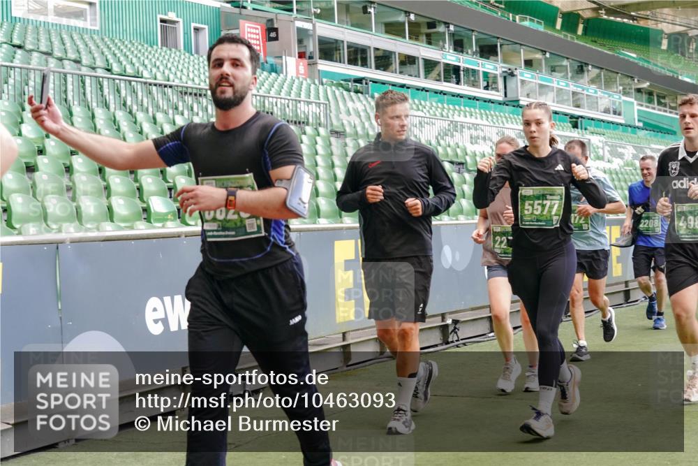 13.09.2026 - 21. swb-Marathon Bremen Michael Burmester http://msf.ph/oto/10463093 13.09.2026 13:12:40 Laufen im Stadion 118, 183, 265, 270, 278, 349, 514, 576, 695, 702, 703, 843, 933, 950, 1005, 1113, 1143, 1226, 1286, 1334, 1426, 1435, 1641, 1849, 1851, 1936, 1952, 1991, 2005, 2248, 2264, 2281, 2299, 2336, 2353, 2375, 2377, 2398, 2426, 2439, 2461, 2478, 2505, 2612, 2659, 2665, 2673, 2684, 2765, 2773, 2792, 2804, 2815, 2816, 2822, 2850, 2860, 2884, 2895, 2907, 2921, 2963, 2966, 2975, 2976, 3016, 3027, 3079, 3082, 3143, 3155, 3159, 3253, 3277, 3293, 3308, 3313, 3328, 3349, 3434, 551 meine-sportfotos.de