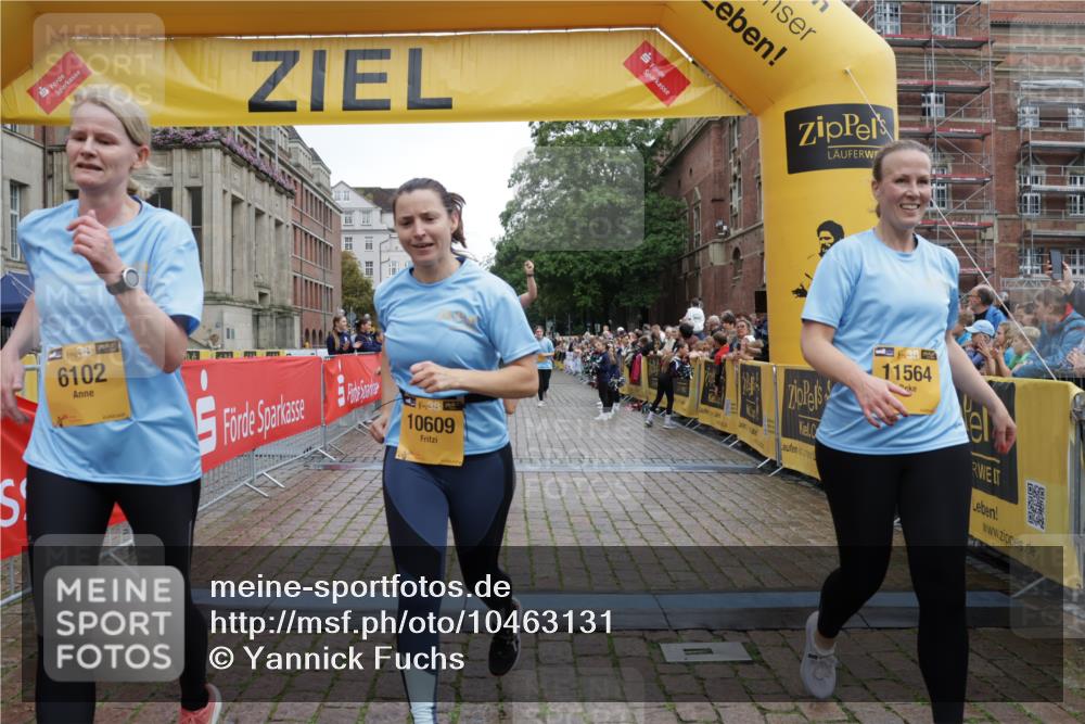 13.09.2026 - Kiel Lauf Yannick Fuchs http://msf.ph/oto/10463131 13.09.2026 09:55:13 Ziel 1412, 2079, 4640, 5883, 6102, 9117, 10609, 10743, 11564, 12514, 449, 1436, 2979, 3489, 3846, 4107, 4640, 4911, 4948, 5307, 5503, 5504, 6054, 6158, 6955, 7661, 7813, 7819, 7969, 8327, 9509, 9588, 9790, 9932, 10635, 1354, 1495, 2061, 2186, 5824, 7322, 11421, 5030, 5503, 5504, 5937, 6815, 12750, 12751 meine-sportfotos.de