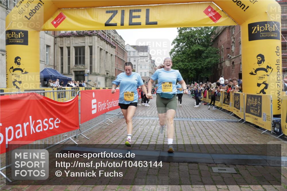 13.09.2026 - Kiel Lauf Yannick Fuchs http://msf.ph/oto/10463144 13.09.2026 09:55:14 Ziel 1354, 1412, 2079, 5883, 6102, 7322, 9117, 10609, 10743, 11564, 12514, 449, 1412, 1436, 2979, 3489, 3846, 4107, 4640, 4911, 4948, 5307, 5503, 5504, 6054, 6158, 6955, 7661, 7813, 7819, 7969, 8327, 9509, 9588, 9790, 9932, 10635, 1495, 2061, 2186, 5824, 7846, 8408, 11421, 3489, 5030, 5503, 5504, 6815, 12751 meine-sportfotos.de