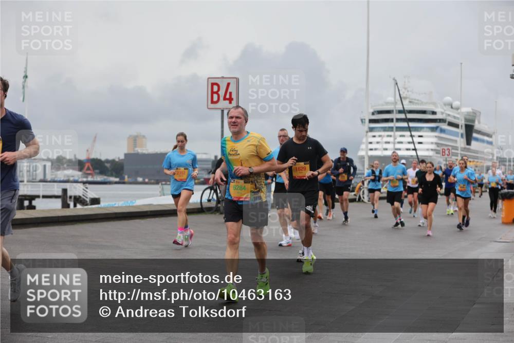 13.09.2026 - Kiel Lauf Andreas Tolksdorf http://msf.ph/oto/10463163 13.09.2026 12:03:23 Kiellinie 2352, 4, 1629, 3, 6284 meine-sportfotos.de