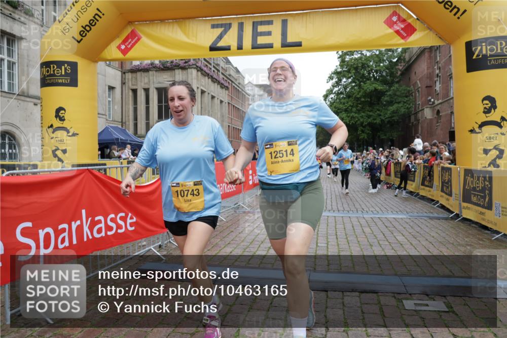 13.09.2026 - Kiel Lauf Yannick Fuchs http://msf.ph/oto/10463165 13.09.2026 09:55:15 Ziel 1354, 2079, 2186, 5883, 6102, 7322, 9117, 10609, 10743, 11564, 12514, 449, 1412, 1436, 2979, 3489, 3846, 4107, 4640, 4911, 4948, 5307, 6054, 6158, 6955, 7661, 7813, 7819, 7969, 8327, 9509, 9588, 9790, 9932, 10635, 1495, 2061, 5824, 7846, 8408, 11421, 3489, 5503, 5504, 6815 meine-sportfotos.de