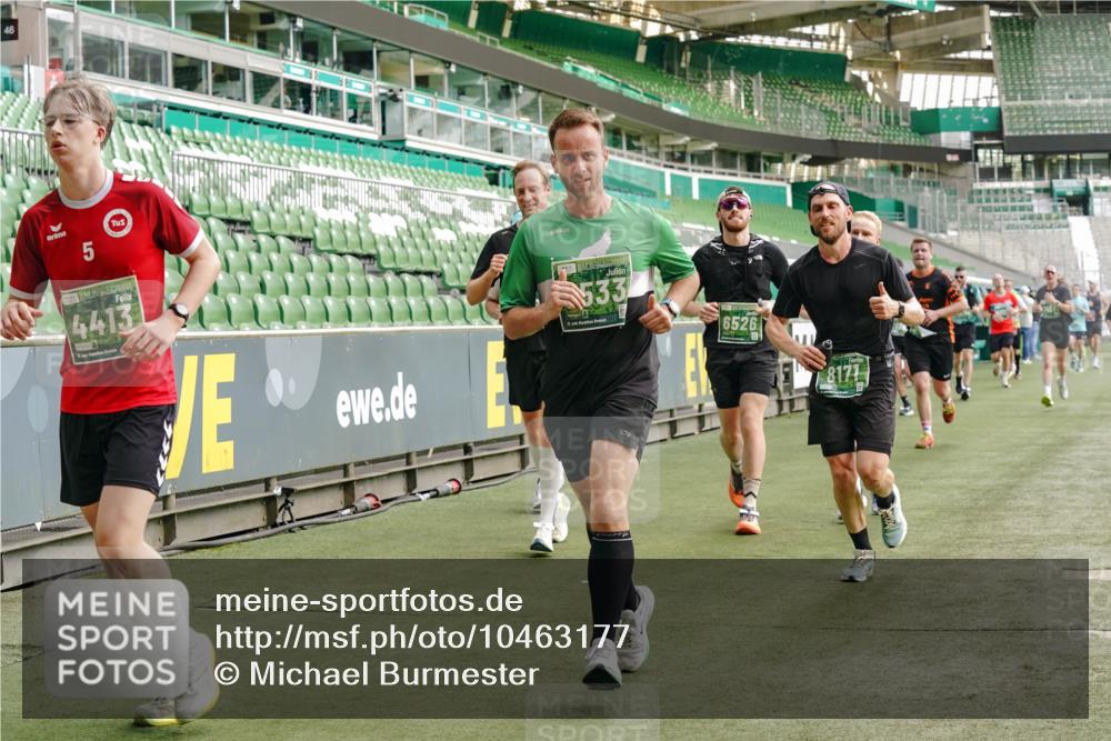13.09.2026 - 21. swb-Marathon Bremen Michael Burmester http://msf.ph/oto/10463177 13.09.2026 12:55:49 Laufen im Stadion 161, 201, 205, 307, 388, 411, 431, 461, 465, 495, 655, 854, 876, 913, 926, 948, 1053, 1058, 1130, 1197, 1390, 1537, 1599, 1645, 1750, 1972, 2001, 2040, 2122, 2125, 2234, 2251, 2260, 2319, 2383, 2390, 2473, 2474, 2535, 2604, 2733, 2801, 2812, 2870, 2922, 2948, 3012, 3057, 3119, 3134, 3175, 3192, 3202, 3206, 3241, 3246, 3290, 3346, 3348, 3356, 3411, 3508, 3706, 3716, 3836, 4135, 4137, 4171, 4413, 4455, 4479, 4733, 5277, 5430, 5530, 6106, 2498, 3085 meine-sportfotos.de