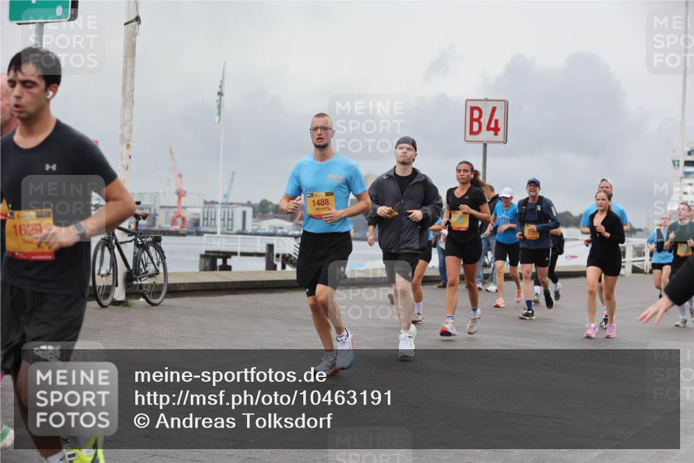 13.09.2026 - Kiel Lauf Andreas Tolksdorf http://msf.ph/oto/10463191 13.09.2026 12:03:26 Kiellinie 1629, 39, 1488, 4 meine-sportfotos.de