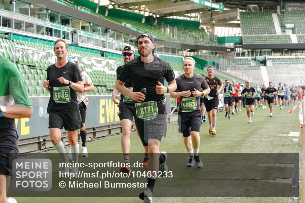 13.09.2026 - 21. swb-Marathon Bremen Michael Burmester http://msf.ph/oto/10463233 13.09.2026 12:55:50 Laufen im Stadion 161, 201, 205, 307, 388, 411, 431, 461, 465, 495, 655, 854, 876, 913, 926, 948, 1053, 1058, 1130, 1197, 1390, 1537, 1599, 1645, 1750, 1972, 2001, 2040, 2122, 2125, 2234, 2251, 2260, 2319, 2383, 2390, 2473, 2474, 2535, 2604, 2733, 2801, 2812, 2870, 2922, 2948, 3012, 3057, 3119, 3134, 3175, 3192, 3202, 3206, 3241, 3246, 3290, 3346, 3348, 3356, 3411, 3508, 3706, 3716, 3836, 4135, 4137, 4171, 4413, 4455, 4479, 4733, 5277, 5430, 5530, 6106, 2498, 3085 meine-sportfotos.de