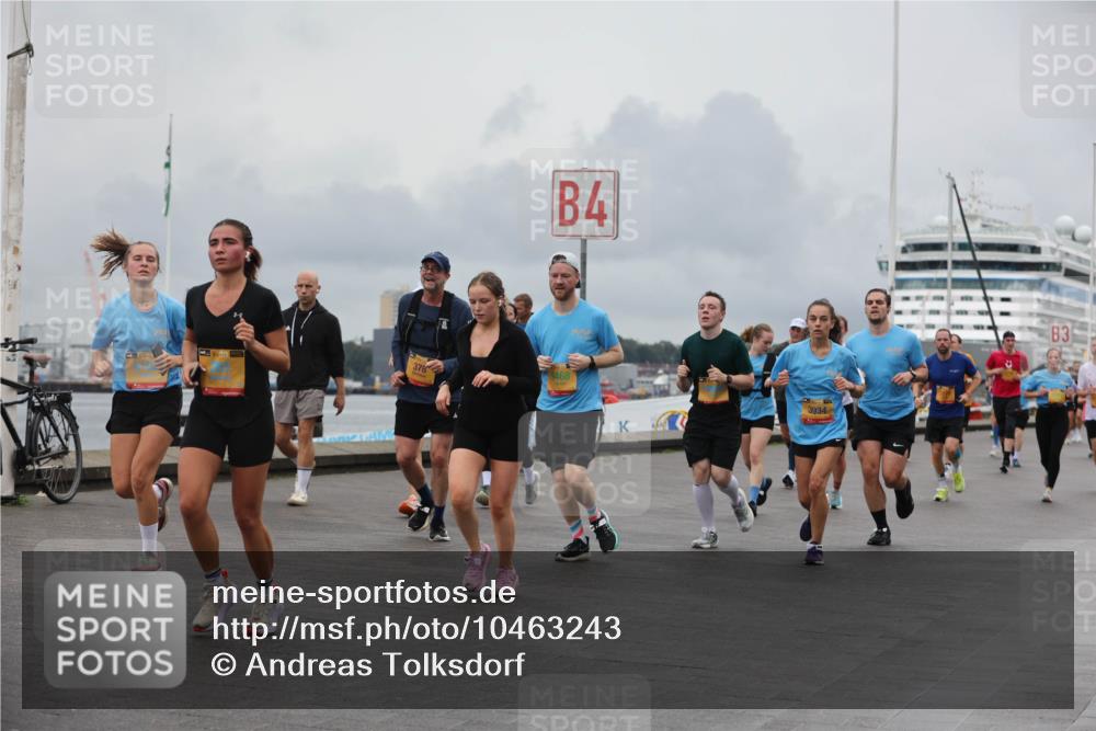 13.09.2026 - Kiel Lauf Andreas Tolksdorf http://msf.ph/oto/10463243 13.09.2026 12:03:28 Kiellinie 99, 4, 378, 9468, 3934, 3 meine-sportfotos.de