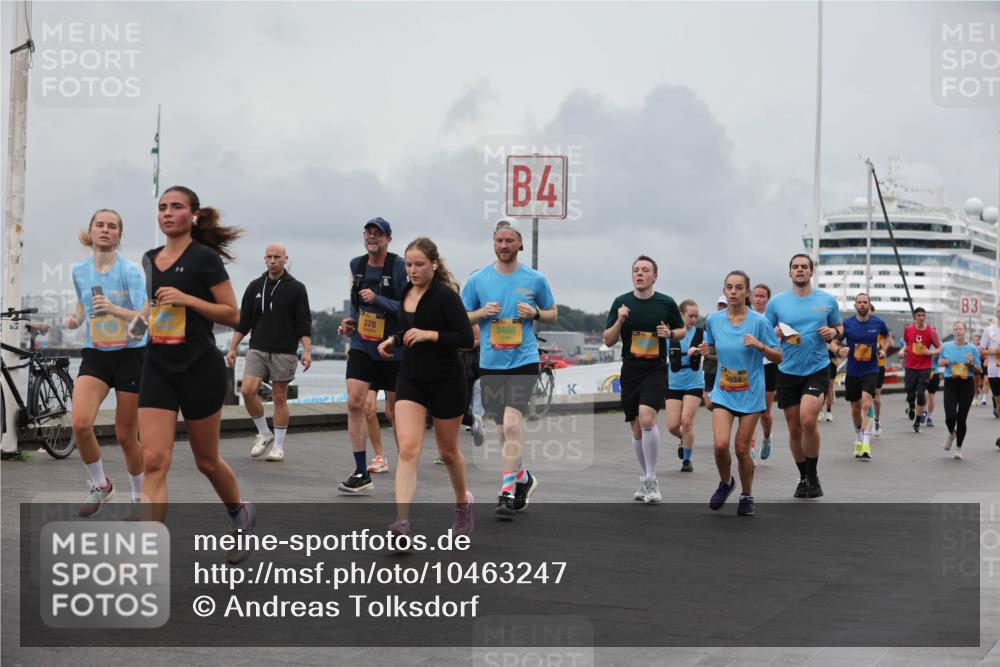 13.09.2026 - Kiel Lauf Andreas Tolksdorf http://msf.ph/oto/10463247 13.09.2026 12:03:28 Kiellinie 378, 4, 9468, 3934, 3 meine-sportfotos.de