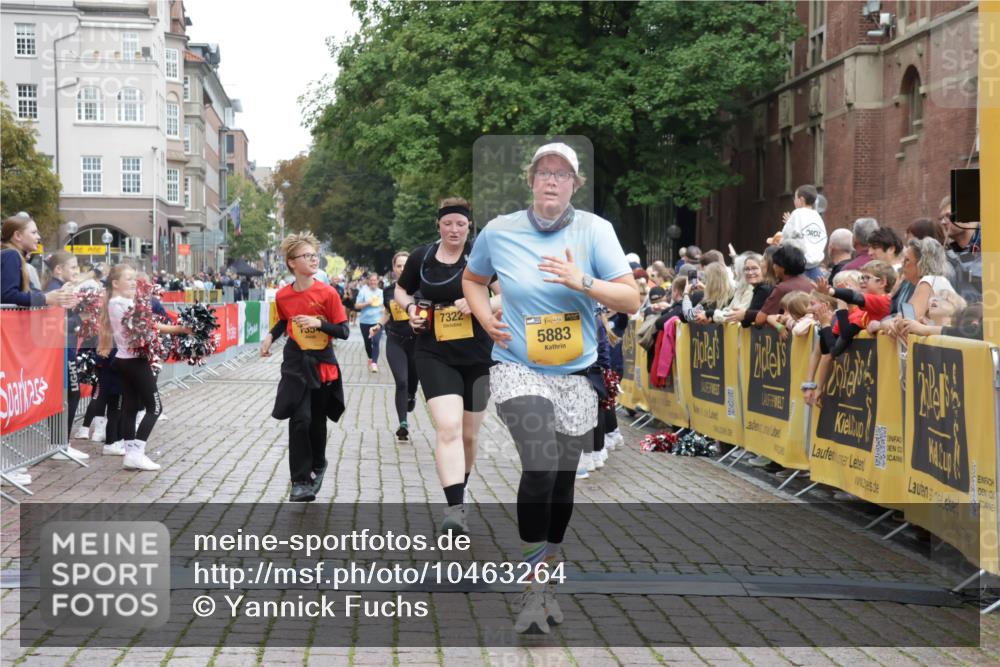 13.09.2026 - Kiel Lauf Yannick Fuchs http://msf.ph/oto/10463264 13.09.2026 09:55:21 Ziel 1354, 1495, 2079, 2186, 5883, 7322, 9117, 449, 1412, 1436, 2979, 3846, 4107, 4640, 4948, 5307, 6054, 6102, 6158, 6955, 7813, 7819, 7969, 9509, 9588, 9790, 9932, 10609, 10635, 10743, 11564, 12514, 2061, 5824, 5986, 7087, 7846, 8408, 11421, 11962, 11970, 12261, 449, 2979, 3489, 3846, 4911, 4948, 5503, 5504, 7661, 7813, 7819, 8327 meine-sportfotos.de