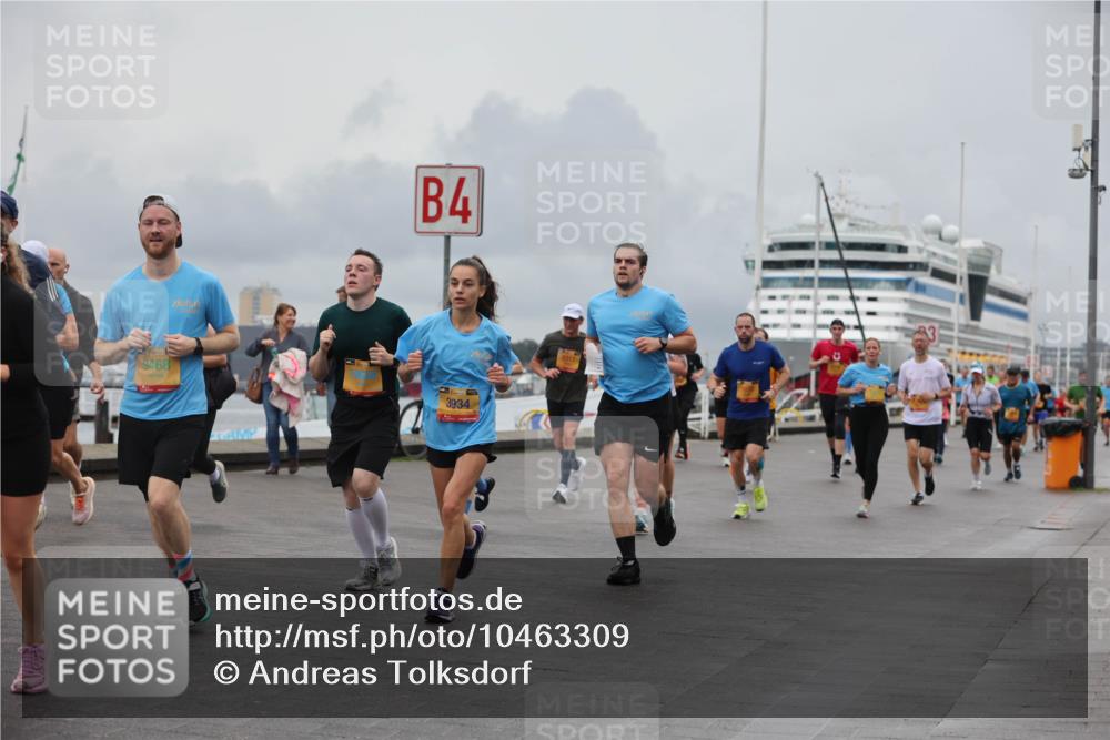 13.09.2026 - Kiel Lauf Andreas Tolksdorf http://msf.ph/oto/10463309 13.09.2026 12:03:29 Kiellinie 9468, 4, 3934 meine-sportfotos.de