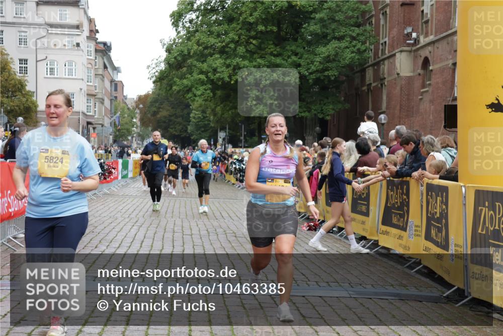 13.09.2026 - Kiel Lauf Yannick Fuchs http://msf.ph/oto/10463385 13.09.2026 09:55:32 Ziel 1495, 2061, 5824, 5986, 7087, 7846, 8408, 11421, 1354, 1412, 2079, 2186, 4640, 5883, 6102, 7322, 9117, 9588, 10609, 10635, 10743, 11564, 12514, 1589, 2227, 4121, 4174, 8248, 8976, 9226, 9399, 9741, 11962, 11970, 12142, 12261, 12463, 1436, 4107, 5307, 6054, 6158, 6955, 7969, 9509, 9790, 9932, 10635 meine-sportfotos.de