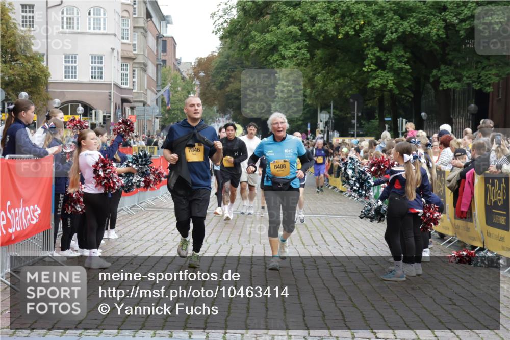 13.09.2026 - Kiel Lauf Yannick Fuchs http://msf.ph/oto/10463414 13.09.2026 09:55:34 Ziel 1495, 2061, 5824, 5986, 7087, 7846, 8408, 11421, 11962, 11970, 12261, 1354, 1412, 1495, 2079, 2186, 4640, 5883, 6102, 7322, 9117, 9588, 10609, 10635, 10743, 11564, 12514, 1589, 2227, 4121, 4174, 8248, 8976, 9226, 9399, 9741, 12142, 12463, 1436, 4107, 5307, 6054, 6158, 7969, 9588, 9790, 10635 meine-sportfotos.de
