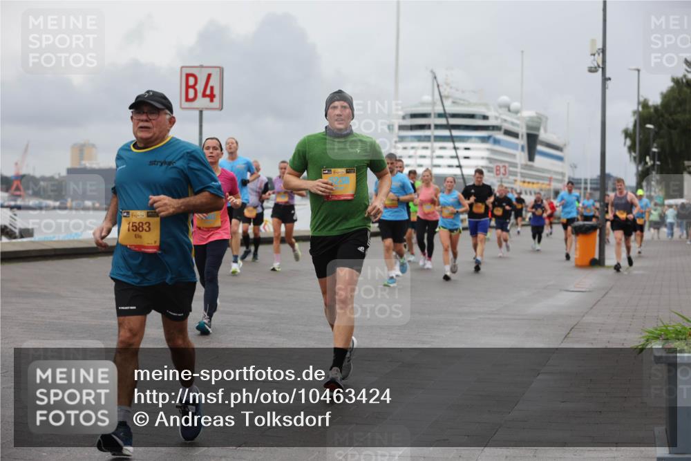 13.09.2026 - Kiel Lauf Andreas Tolksdorf http://msf.ph/oto/10463424 13.09.2026 12:03:41 Kiellinie 38, 1583, 4, 39, 83 meine-sportfotos.de