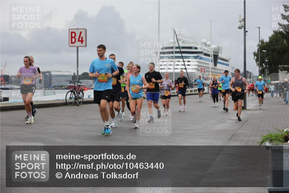 13.09.2026 - Kiel Lauf Andreas Tolksdorf http://msf.ph/oto/10463440 13.09.2026 12:03:45 Kiellinie 4, 292, 3 meine-sportfotos.de
