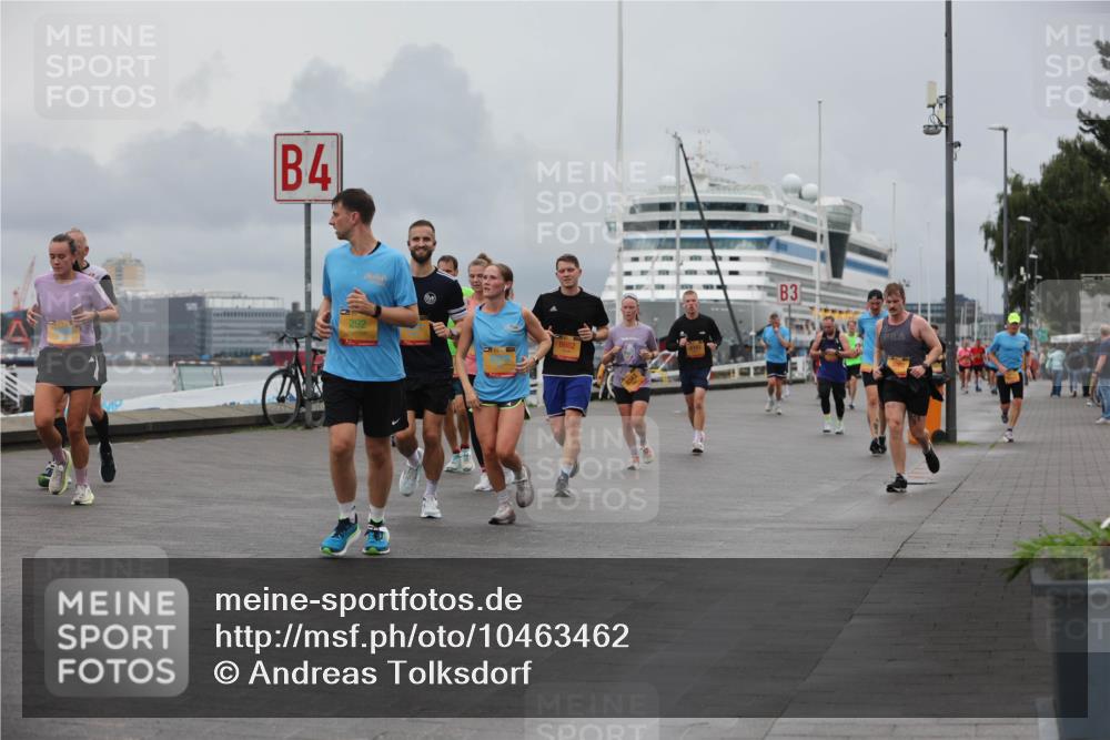 13.09.2026 - Kiel Lauf Andreas Tolksdorf http://msf.ph/oto/10463462 13.09.2026 12:03:45 Kiellinie 4, 292, 3 meine-sportfotos.de