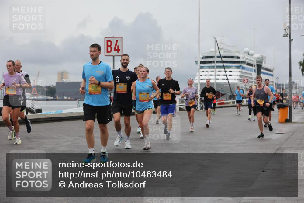13.09.2026 - Kiel Lauf Andreas Tolksdorf http://msf.ph/oto/10463484 13.09.2026 12:03:46 Kiellinie 4, 292, 23, 8652, 343, 3 meine-sportfotos.de