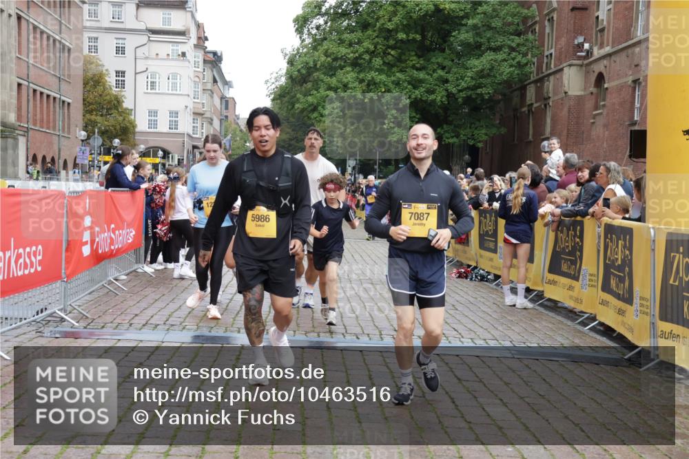 13.09.2026 - Kiel Lauf Yannick Fuchs http://msf.ph/oto/10463516 13.09.2026 09:55:41 Ziel 5986, 7087, 7846, 8408, 9226, 9741, 11962, 11970, 12142, 12261, 1354, 1495, 2061, 2079, 2186, 5824, 5883, 6102, 7322, 9117, 10609, 10743, 11421, 11564, 12514, 1176, 1589, 2227, 4121, 4174, 5056, 8248, 8521, 8976, 9399, 10248, 10267, 11886, 12463, 1412, 4640, 6102, 9588, 10609, 10635, 11564 meine-sportfotos.de