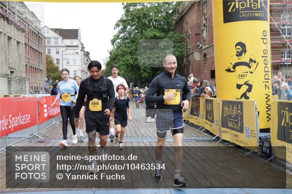 13.09.2026 - Kiel Lauf Yannick Fuchs http://msf.ph/oto/10463534 13.09.2026 09:55:42 Ziel 4174, 5986, 7087, 7846, 8408, 8976, 9226, 9741, 11962, 11970, 12142, 12261, 1354, 1495, 2061, 2079, 2186, 5824, 5883, 6102, 7322, 9117, 10609, 10743, 11421, 11564, 12514, 1176, 1589, 2227, 4121, 5056, 8248, 8521, 9399, 10248, 10267, 11886, 12463, 1412, 4640, 6102, 9588, 10609, 10635, 10743, 11564, 12514 meine-sportfotos.de