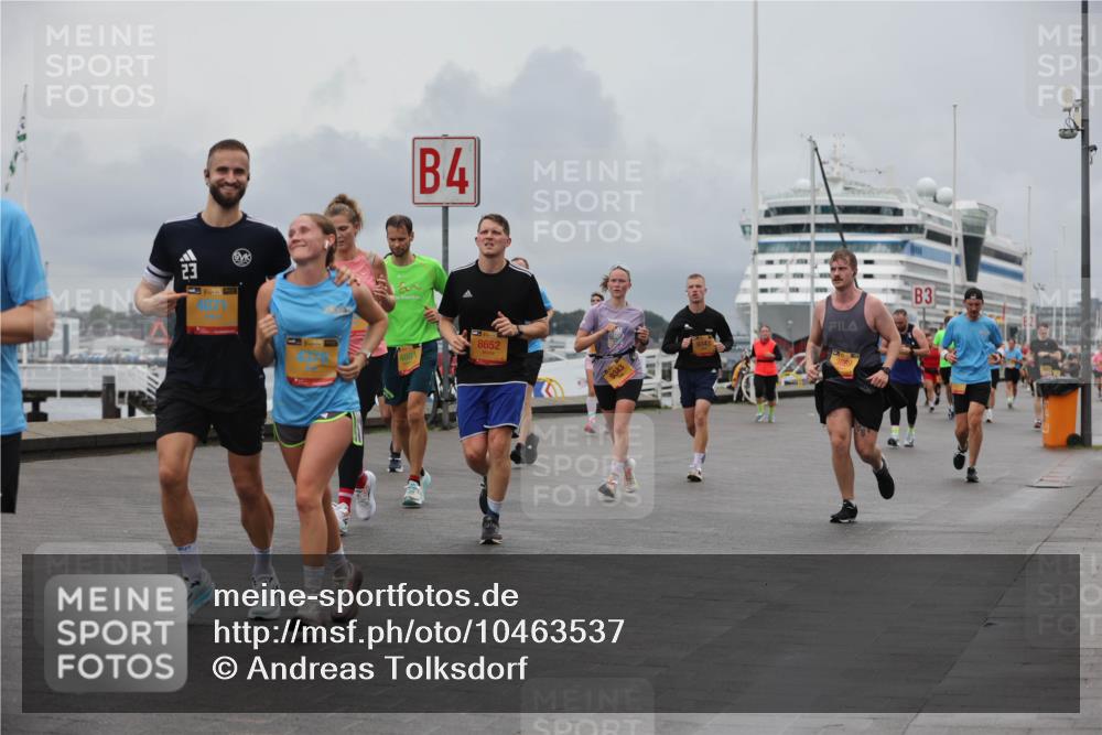 13.09.2026 - Kiel Lauf Andreas Tolksdorf http://msf.ph/oto/10463537 13.09.2026 12:03:47 Kiellinie 4, 33 meine-sportfotos.de