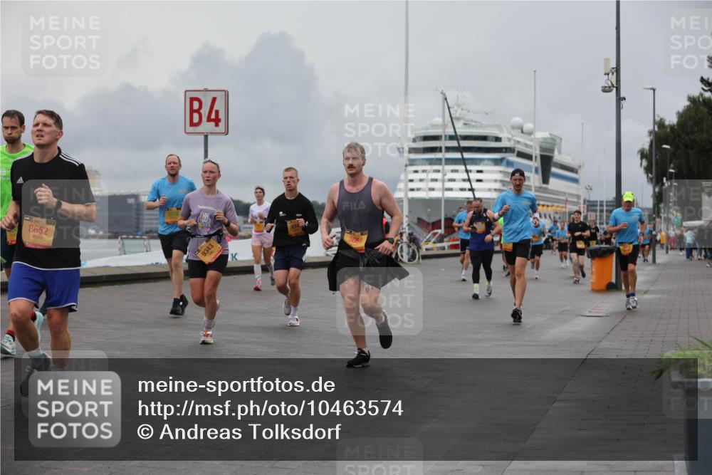 13.09.2026 - Kiel Lauf Andreas Tolksdorf http://msf.ph/oto/10463574 13.09.2026 12:03:49 Kiellinie 39, 8652, 1318, 4, 134, 3669 meine-sportfotos.de