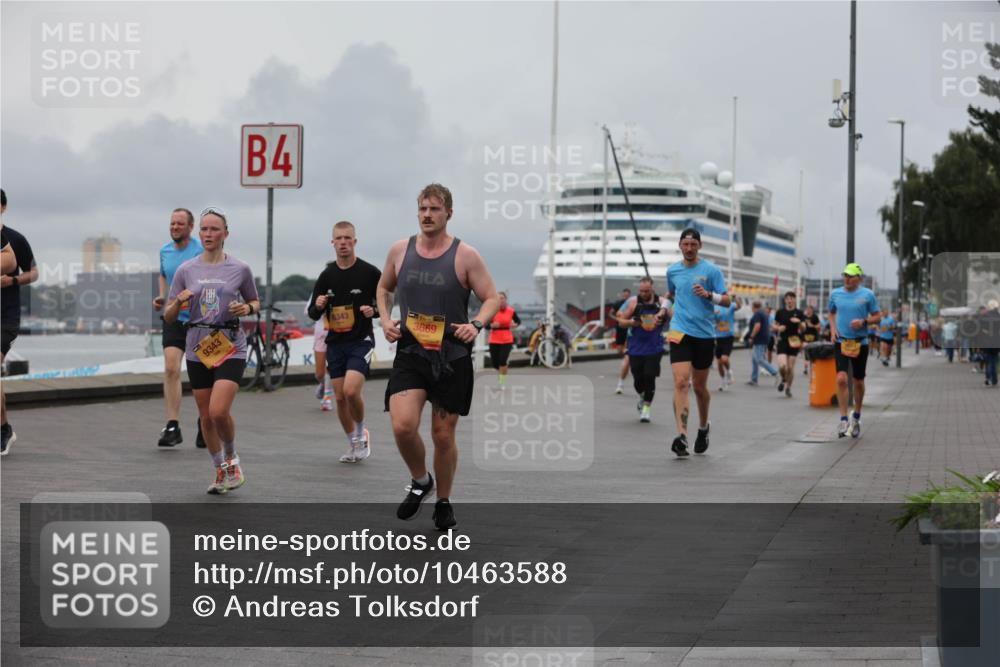 13.09.2026 - Kiel Lauf Andreas Tolksdorf http://msf.ph/oto/10463588 13.09.2026 12:03:49 Kiellinie 9343, 4, 6343, 3669 meine-sportfotos.de