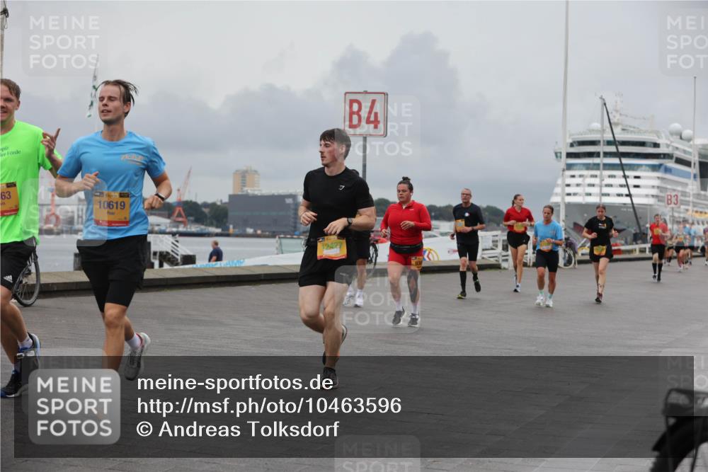 13.09.2026 - Kiel Lauf Andreas Tolksdorf http://msf.ph/oto/10463596 13.09.2026 12:04:00 Kiellinie 63, 139, 10619, 4, 3 meine-sportfotos.de