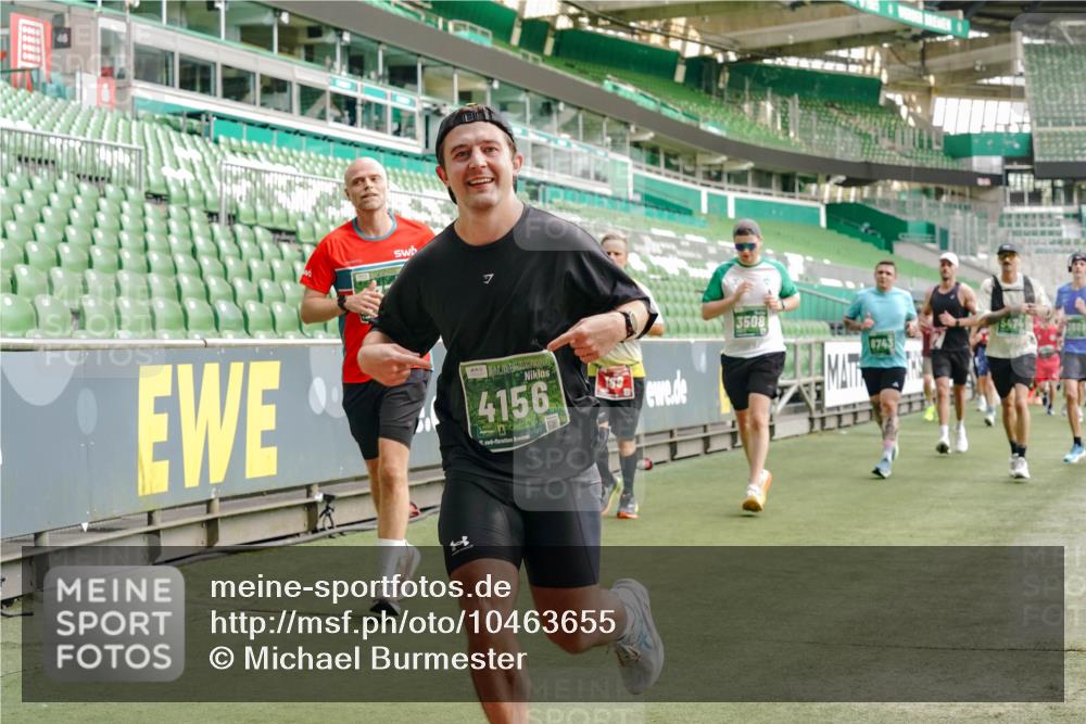 13.09.2026 - 21. swb-Marathon Bremen Michael Burmester http://msf.ph/oto/10463655 13.09.2026 12:55:58 Laufen im Stadion 201, 205, 307, 388, 411, 431, 465, 495, 655, 854, 876, 913, 926, 948, 1053, 1058, 1130, 1197, 1390, 1537, 1599, 1645, 1750, 1972, 2001, 2040, 2122, 2125, 2234, 2251, 2260, 2319, 2383, 2390, 2473, 2474, 2535, 2604, 2733, 2761, 2812, 2870, 2922, 2948, 3057, 3119, 3134, 3175, 3192, 3202, 3206, 3241, 3246, 3290, 3346, 3348, 3356, 3411, 3508, 3706, 3716, 3836, 4135, 4137, 4171, 4413, 4455, 4479, 4733, 5277, 5430, 5530, 6106, 2498, 3085 meine-sportfotos.de