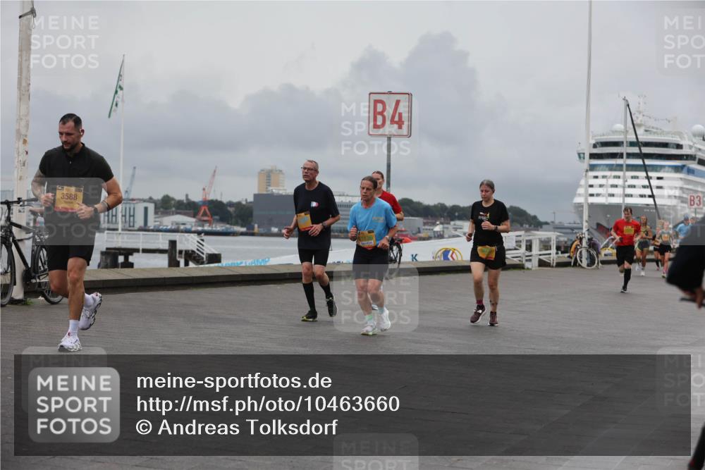 13.09.2026 - Kiel Lauf Andreas Tolksdorf http://msf.ph/oto/10463660 13.09.2026 12:04:03 Kiellinie 3588, 4, 3 meine-sportfotos.de