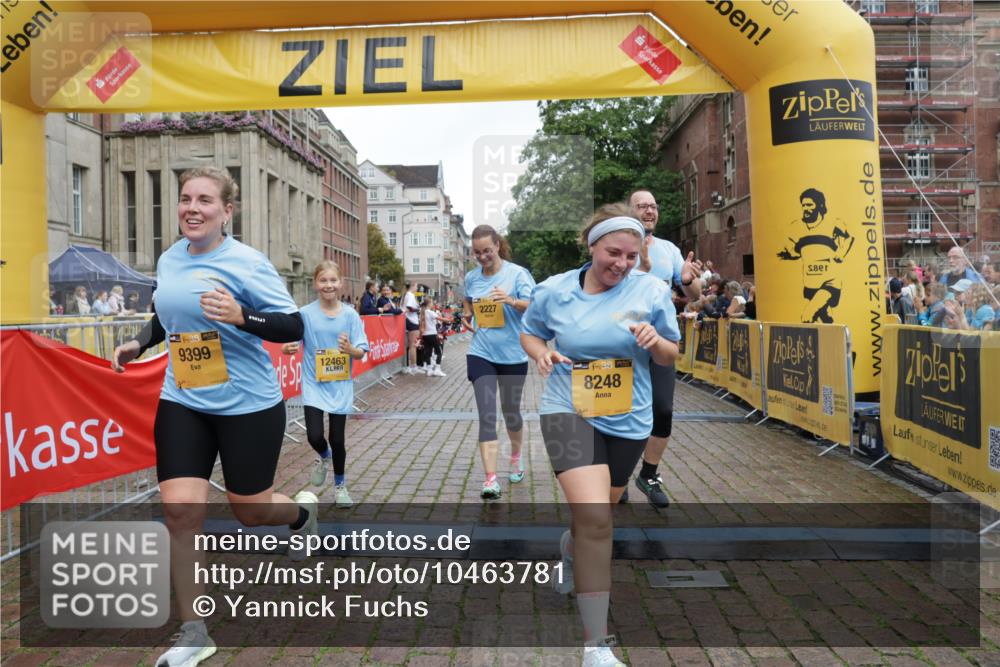 13.09.2026 - Kiel Lauf Yannick Fuchs http://msf.ph/oto/10463781 13.09.2026 09:55:57 Ziel 1176, 1589, 2227, 4121, 4174, 5056, 8248, 8521, 8976, 9399, 10248, 10267, 11886, 12463, 1495, 2061, 4174, 5824, 5986, 7087, 7846, 8408, 8976, 9226, 9741, 11421, 11962, 11970, 12142, 12261, 50, 51, 1961, 3228, 3229, 4388, 6172, 6515, 8832, 10787, 11357, 11385, 11790, 12735, 12736, 12752, 1354, 1495, 2186, 5883, 7322 meine-sportfotos.de