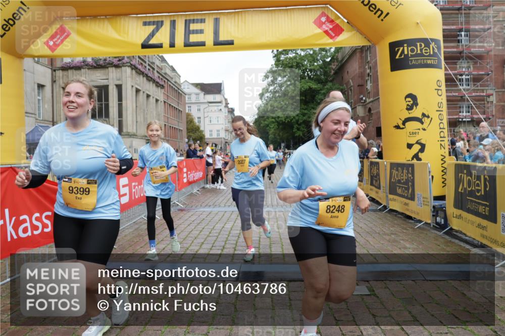 13.09.2026 - Kiel Lauf Yannick Fuchs http://msf.ph/oto/10463786 13.09.2026 09:55:57 Ziel 1176, 1589, 2227, 4121, 4174, 5056, 8248, 8521, 8976, 9399, 10248, 10267, 11886, 12463, 1495, 2061, 4174, 5824, 5986, 7087, 7846, 8408, 8976, 9226, 9741, 11421, 11962, 11970, 12142, 12261, 50, 51, 1961, 3228, 3229, 4388, 6172, 6515, 8832, 10787, 11357, 11385, 11790, 12735, 12736, 12752, 1354, 1495, 2186, 5883, 7322 meine-sportfotos.de