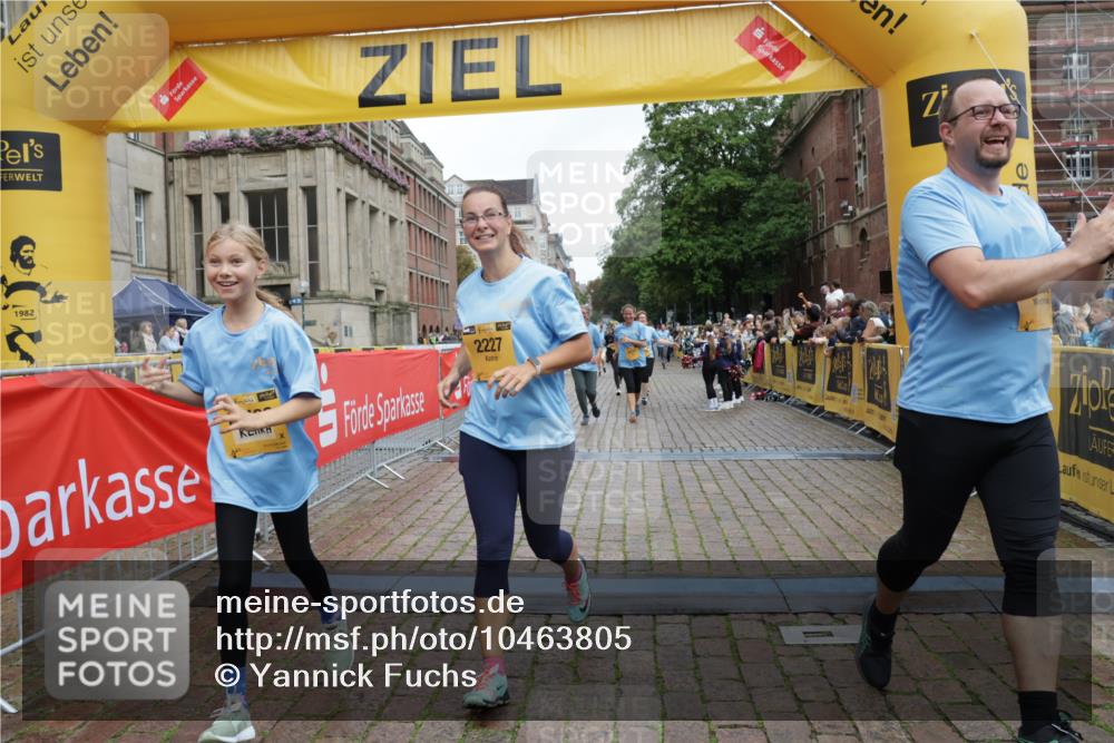 13.09.2026 - Kiel Lauf Yannick Fuchs http://msf.ph/oto/10463805 13.09.2026 09:55:58 Ziel 1176, 1589, 2227, 4121, 5056, 8248, 8521, 9399, 10248, 10267, 11886, 12463, 1495, 2061, 4121, 4174, 5824, 5986, 7087, 7846, 8408, 8976, 9226, 9741, 11421, 11962, 11970, 12142, 12261, 50, 51, 1961, 3228, 3229, 4388, 6172, 6515, 8832, 10787, 11357, 11385, 11790, 12735, 12736, 12752, 1354, 1495, 2186, 5883, 7322 meine-sportfotos.de