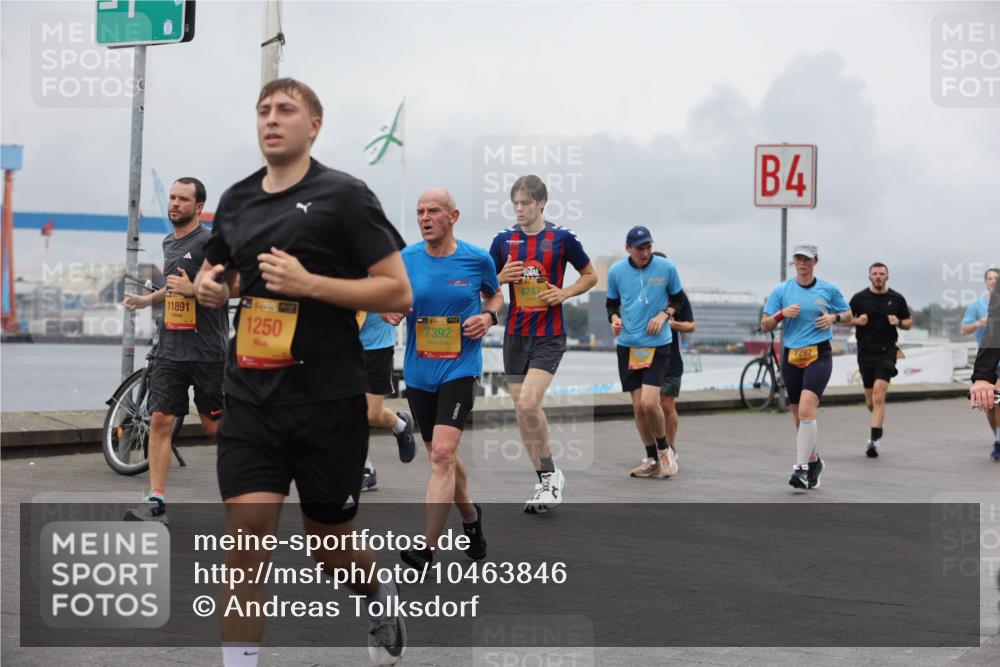 13.09.2026 - Kiel Lauf Andreas Tolksdorf http://msf.ph/oto/10463846 13.09.2026 12:04:21 Kiellinie 11891, 1250, 138, 7392, 4247, 4, 7297 meine-sportfotos.de