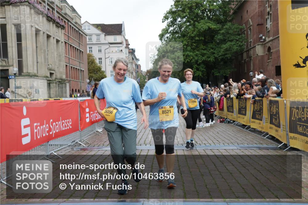 13.09.2026 - Kiel Lauf Yannick Fuchs http://msf.ph/oto/10463856 13.09.2026 09:56:01 Ziel 1176, 1589, 2227, 4388, 5056, 8248, 8521, 9399, 10248, 10267, 11886, 12463, 2061, 4121, 4174, 5824, 5986, 7087, 7846, 8248, 8408, 8976, 9226, 9399, 9741, 11421, 11962, 11970, 12142, 12261, 50, 51, 1961, 2949, 3228, 3229, 6172, 6515, 8832, 9115, 10787, 11357, 11385, 11790, 12735, 12736, 12752, 1354, 1495, 2061, 2186, 5824, 7322, 11421 meine-sportfotos.de