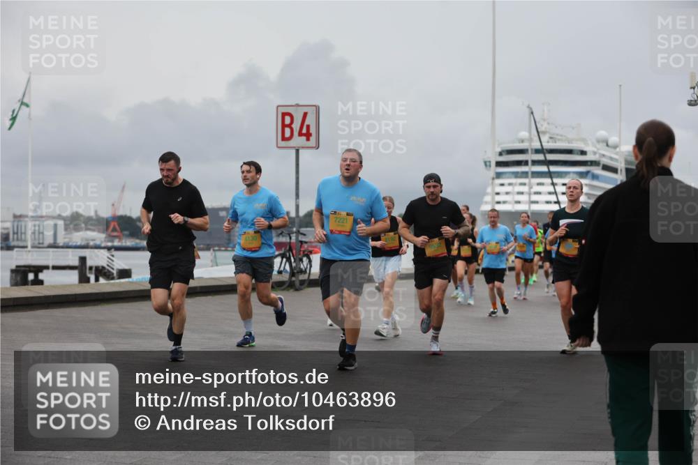 13.09.2026 - Kiel Lauf Andreas Tolksdorf http://msf.ph/oto/10463896 13.09.2026 12:04:24 Kiellinie 4130, 4, 7221, 8192, 9533 meine-sportfotos.de