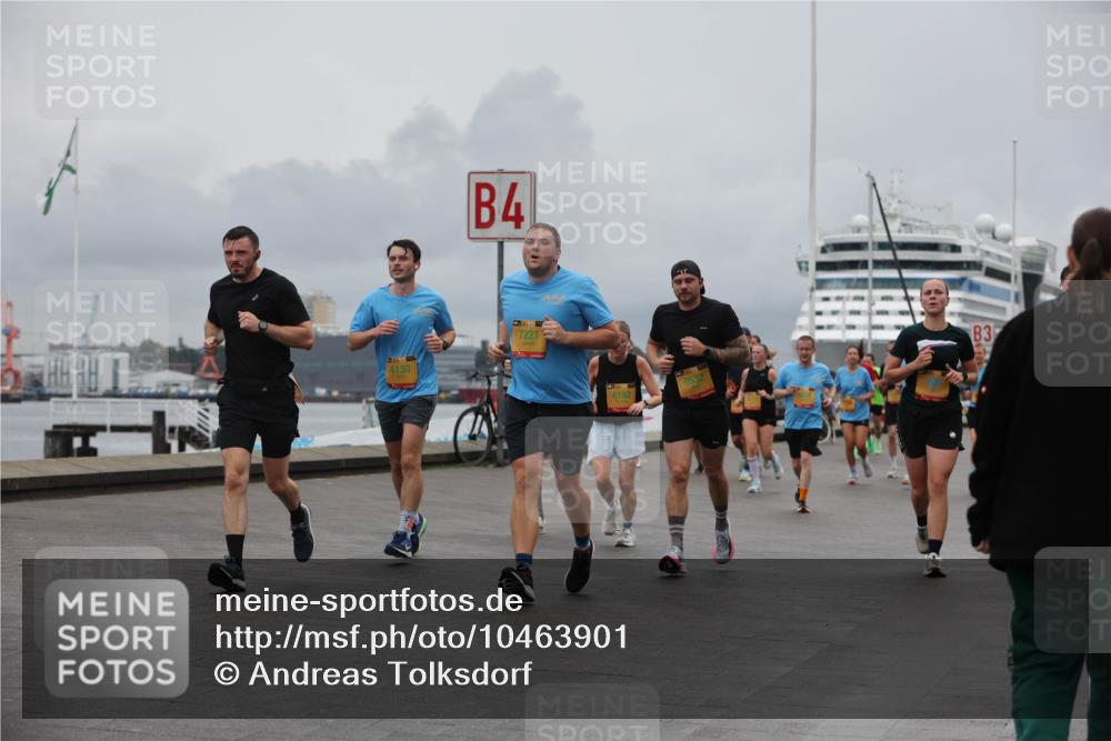 13.09.2026 - Kiel Lauf Andreas Tolksdorf http://msf.ph/oto/10463901 13.09.2026 12:04:25 Kiellinie 4130, 4, 39, 7221, 8192, 9532, 3 meine-sportfotos.de