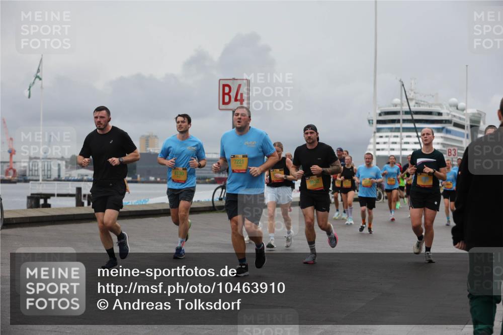 13.09.2026 - Kiel Lauf Andreas Tolksdorf http://msf.ph/oto/10463910 13.09.2026 12:04:25 Kiellinie 4, 4130, 7221, 3 meine-sportfotos.de
