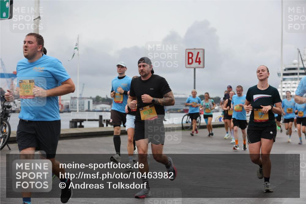 13.09.2026 - Kiel Lauf Andreas Tolksdorf http://msf.ph/oto/10463982 13.09.2026 12:04:27 Kiellinie 38, 7221, 38, 9532, 4 meine-sportfotos.de