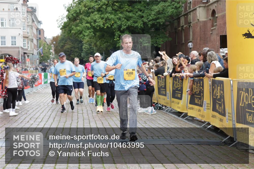 13.09.2026 - Kiel Lauf Yannick Fuchs http://msf.ph/oto/10463995 13.09.2026 09:56:08 Ziel 50, 51, 1176, 1961, 3228, 3229, 4388, 6172, 6515, 8832, 10248, 10267, 10787, 11357, 11385, 11790, 11886, 12735, 12736, 12752, 1176, 1589, 2227, 4121, 4174, 5056, 5986, 7087, 7846, 8248, 8408, 8521, 8976, 9226, 9399, 9741, 10267, 11886, 11962, 11970, 12142, 12261, 12463, 791, 2949, 5940, 6968, 9115, 12037, 2061, 5824, 7846, 8408, 11421 meine-sportfotos.de