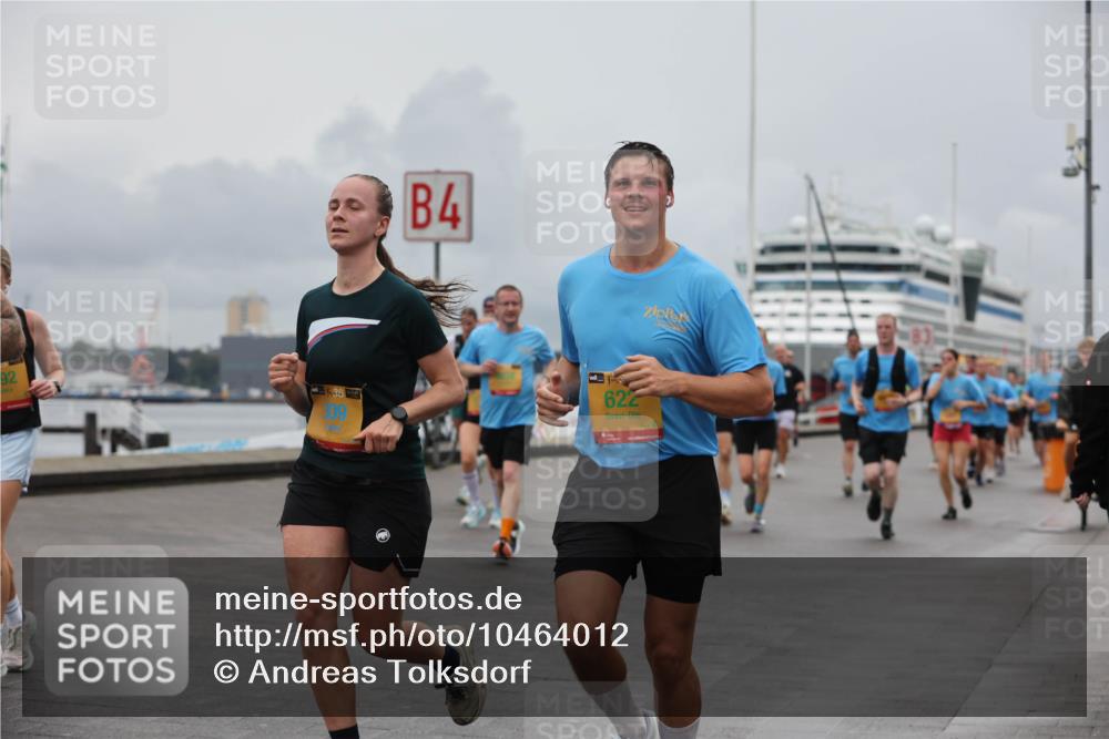 13.09.2026 - Kiel Lauf Andreas Tolksdorf http://msf.ph/oto/10464012 13.09.2026 12:04:28 Kiellinie 92, 4, 38, 309, 622 meine-sportfotos.de