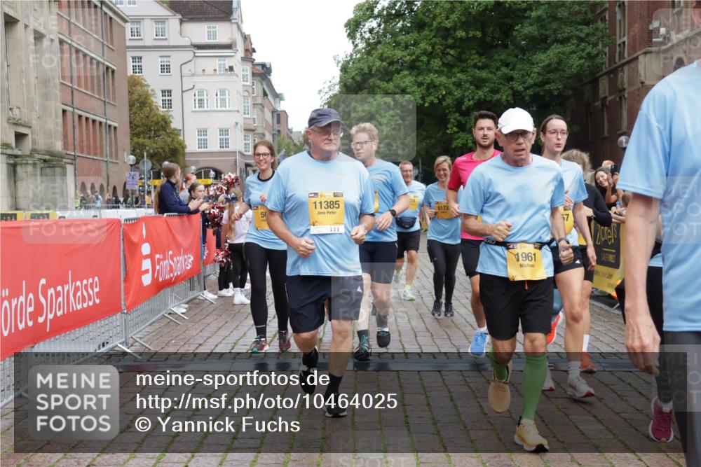 13.09.2026 - Kiel Lauf Yannick Fuchs http://msf.ph/oto/10464025 13.09.2026 09:56:12 Ziel 50, 51, 1961, 3228, 3229, 4388, 6172, 6515, 8832, 10787, 11357, 11385, 11790, 12735, 12736, 12752, 1176, 1589, 2227, 4121, 4174, 5056, 5986, 7087, 8248, 8521, 8976, 9226, 9399, 9741, 10248, 10267, 11886, 11962, 11970, 12142, 12261, 12463, 791, 2949, 5654, 5940, 6968, 8102, 9115, 10230, 12037, 5986, 7087, 7846, 8408, 11962, 11970, 12261 meine-sportfotos.de